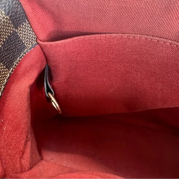 Louis Vuitton Damier Broadway Bag - Picture 16 of 17